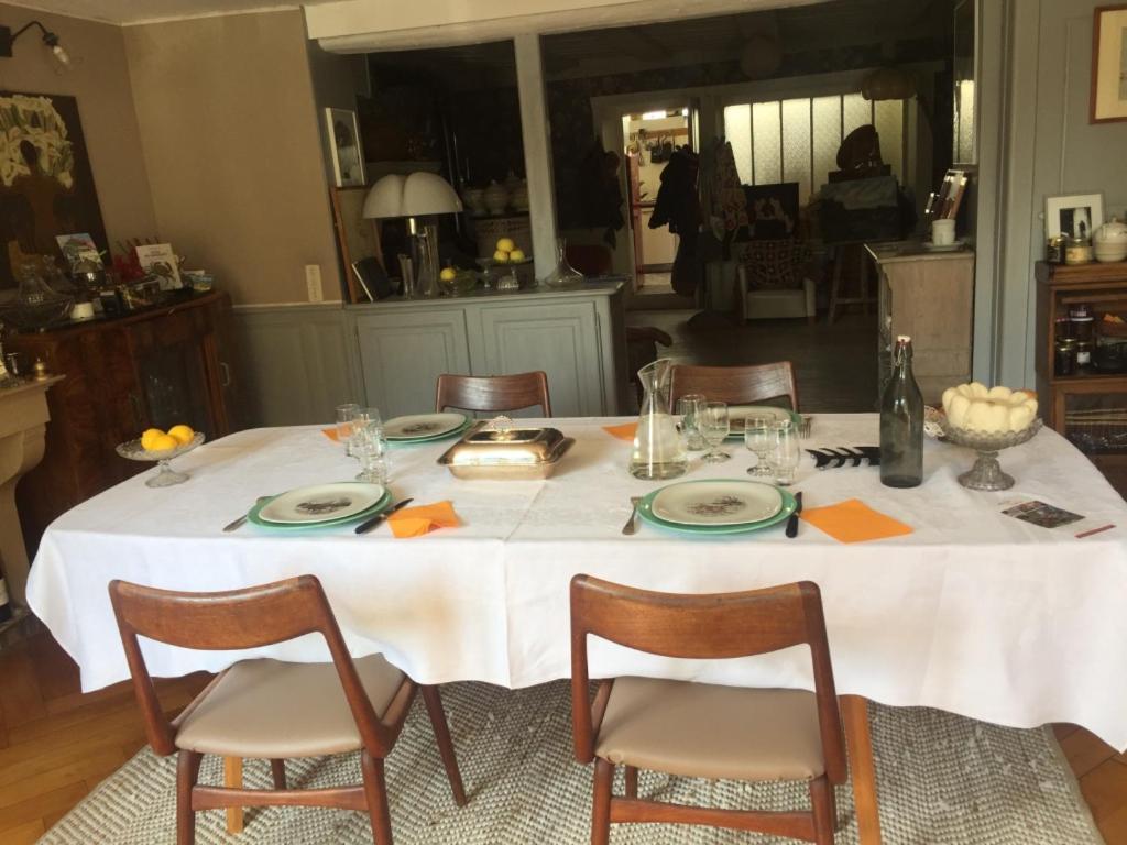 L'Atelier Du Peintre Panzió Ornans Kültér fotó