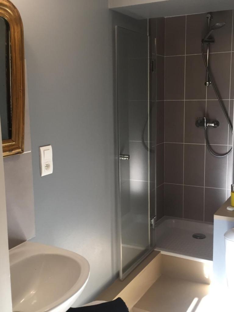 L'Atelier Du Peintre Panzió Ornans Kültér fotó
